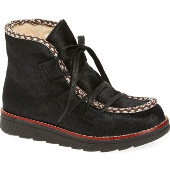 ROYAL CANADIAN - Kwantlen Waterproof Genuine Horse Hair Snow Bootie (Women 7) - - Picture 1 of 11